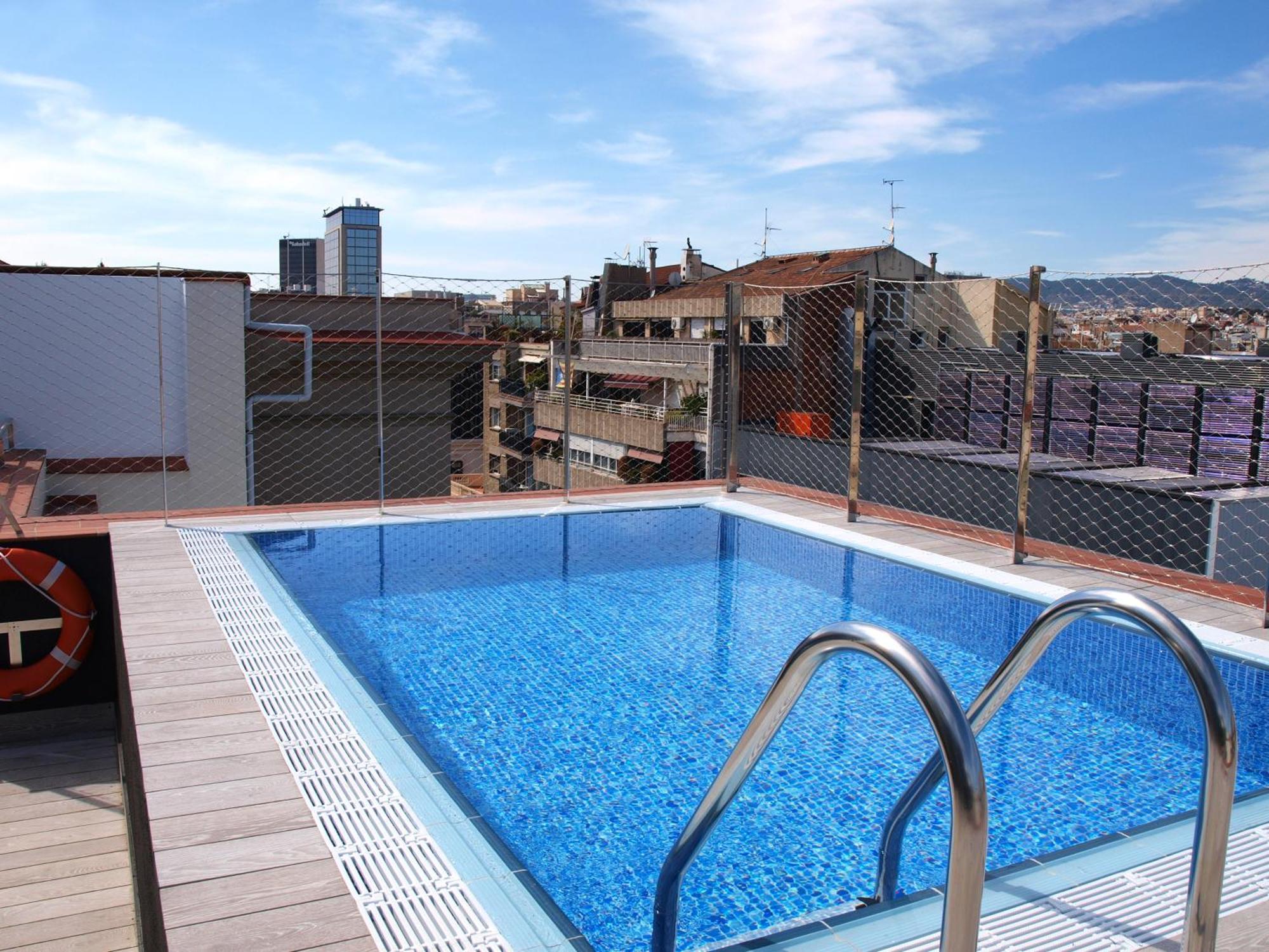 Top 3 Catalonia Hotels Near Museu d'Història de Catalunya Worth Booking