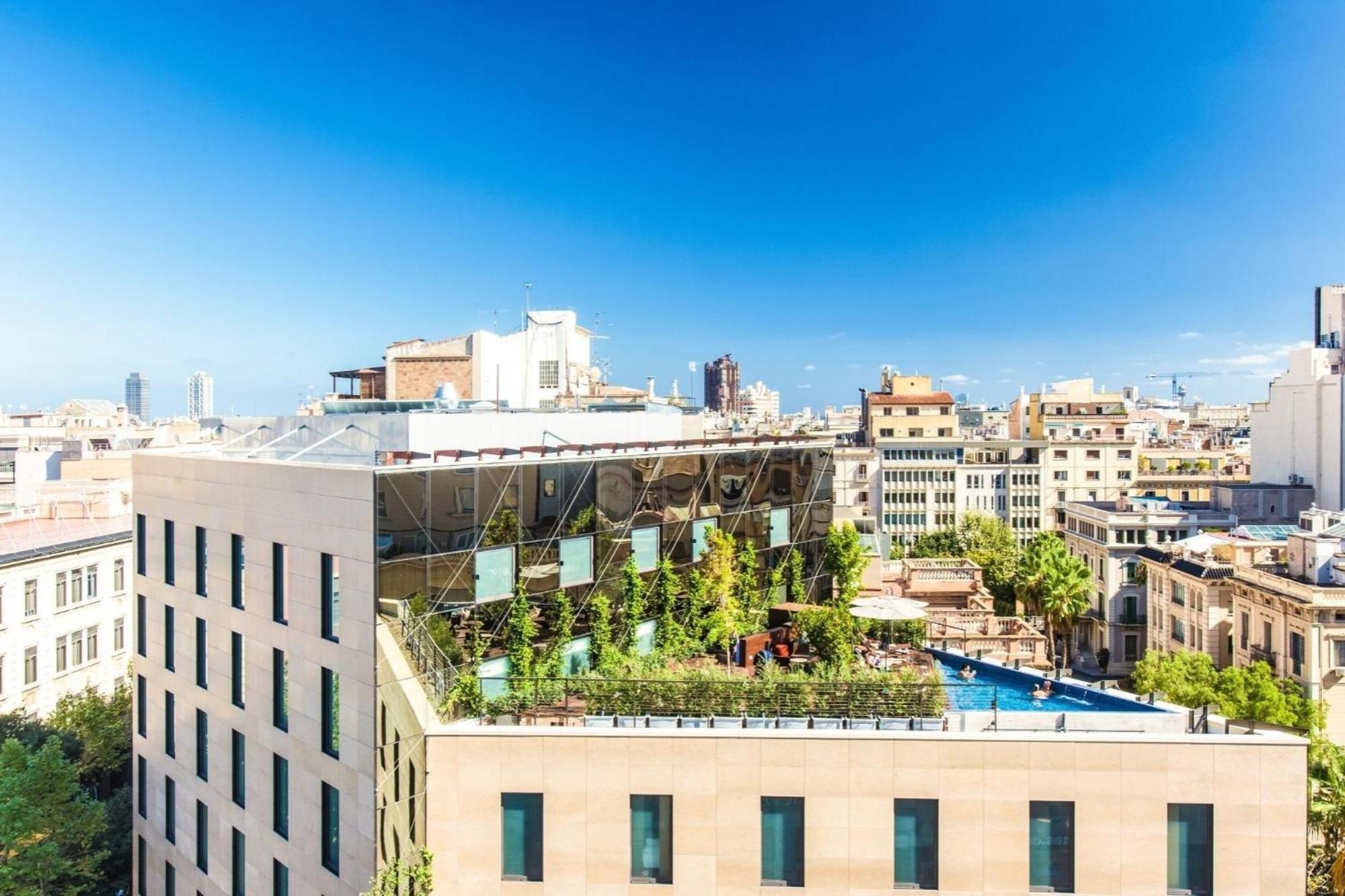 4 Central Barcelona Hotels Close to La Sagrada Família