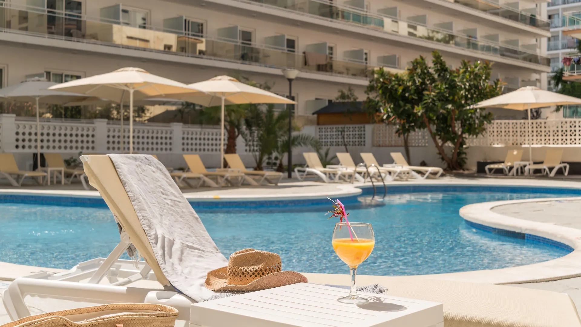4 Smart Design Hotels in Salou City Centre Worth Booking