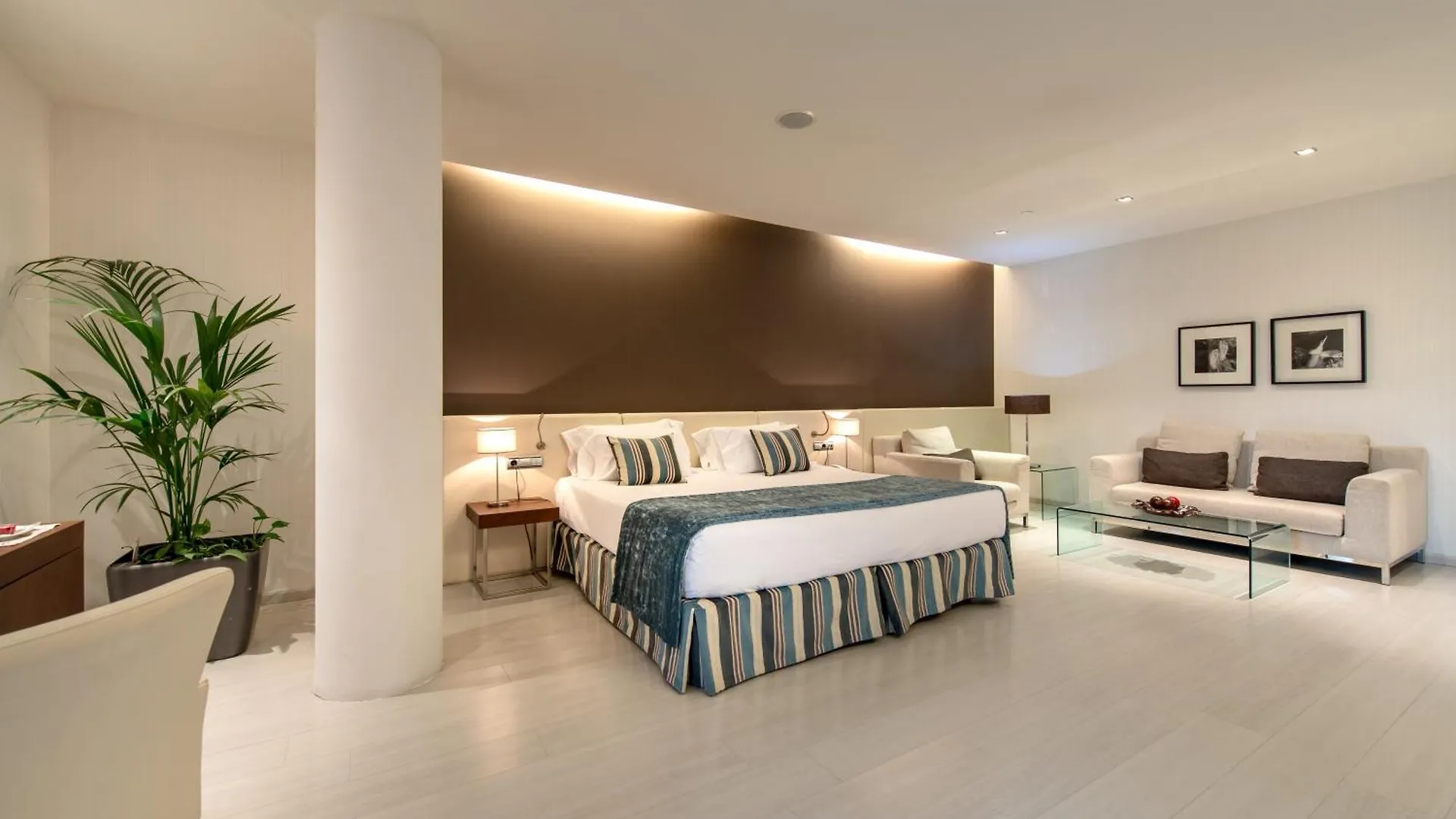 Staying Near the Roman Theater: 2 Family Hotels in Zaragoza Compared