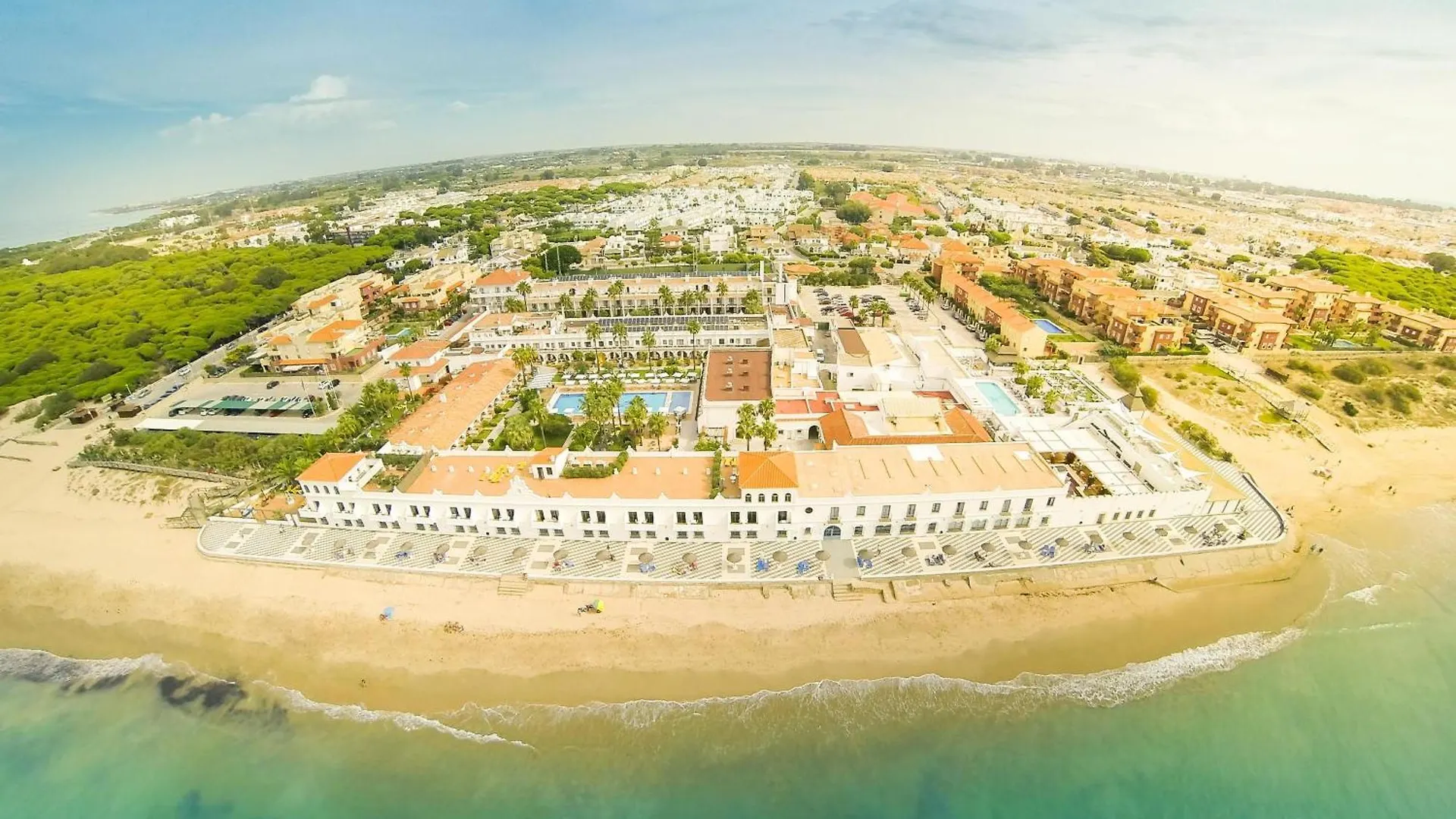 5 Beach Hotels Near Club de Golf Costa Ballena Worth Booking